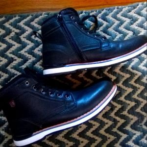 Bull Boxer B52 women's 10 M Boots